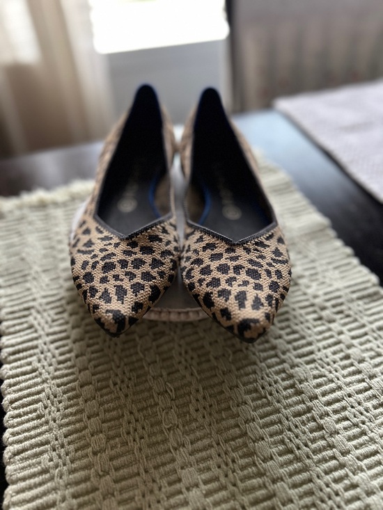 Rothy's Shoes - Rothy's Leopard-Print Pointed Flats in Tan and Black
